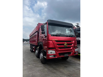 Camión volquete SINOTRUK HOWO