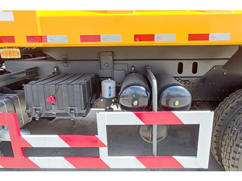 Camión volquete para transporte de materiales áridos nuevo SHACMAN F2000 Shacman Truck for sale in Tanzania: foto 3