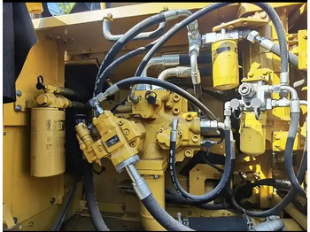 Excavadora de cadenas 2023 Caterpillar 330D: foto 3