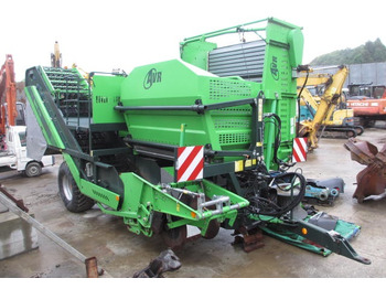 Cosechadora de patatas AVR