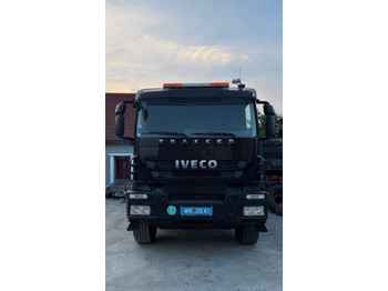 Camión grúa IVECO Trakker/ KPEC1/2A4: foto 2 Camión grúa IVECO Trakker/ KPEC1/2A4: foto 2