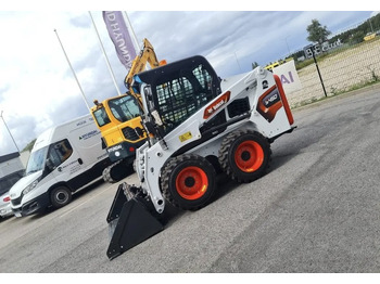 Minicargadora BOBCAT S450