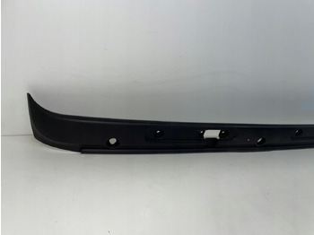 Parabrisas para Camión PODSZYBIE OSŁONA MASKOWNICA DAF 105 XF DAF 1665944: foto 2 Parabrisas para Camión PODSZYBIE OSŁONA MASKOWNICA DAF 105 XF DAF 1665944: foto 2