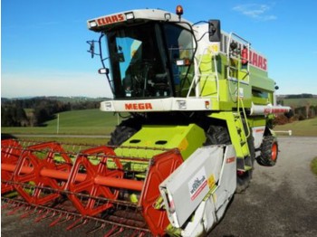 Cosechadora de granos Claas MEGA 204 II: foto 1