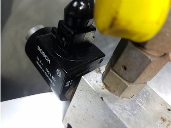 Hidráulica Kramer 320 - Valve/Ventile/Ventiel: foto 3 Hidráulica Kramer 320 - Valve/Ventile/Ventiel: foto 3