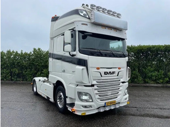 Cabeza tractora DAF XF 530