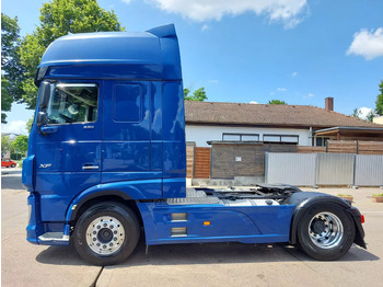 Cabeza tractora DAF XF 106 530
