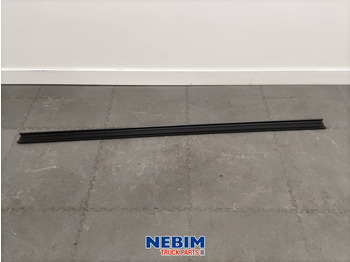 Recambio para Camión Volvo Volvo - 82632491 - Side skirt extension boven 177cm: foto 2