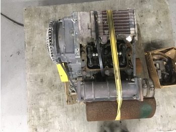 Maquinaria de construcción Deutz F2L1011F FOR PARTS: foto 5