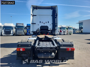Cabeza tractora Mercedes-Benz Actros 1848 4X2 StreamSpace 2x Tanks: foto 3