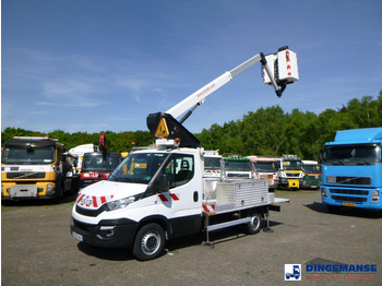 Camión con plataforma elevadora IVECO Daily