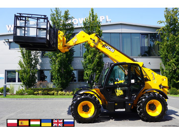 Cargadora de ruedas telescópica JCB