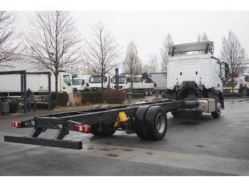 Camión chasis MERCEDES-BENZ Actros 1824 / 9.1 m chassis / sleeping cabin: foto 5
