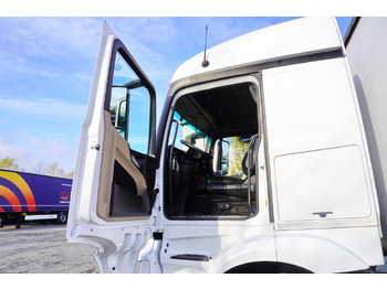 Camión lona MERCEDES-BENZ Actros 1835 E6 4×2 / Curtainsider 21 pallets / tail lift 1.5t: foto 5