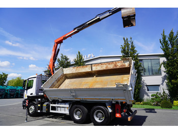 Camión grúa MERCEDES-BENZ Arocs 2636 / 6x4 / HDS Fassi / 3-Way Tipper / Bortmatic: foto 3 Camión grúa MERCEDES-BENZ Arocs 2636 / 6x4 / HDS Fassi / 3-Way Tipper / Bortmatic: foto 3