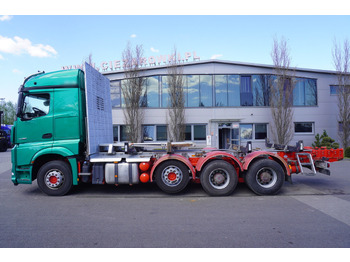 Arrendamiento de Mercedes-Benz Arocs 3563 8 × 4 / 630 HP / steered axle / Logging superstructure Mercedes-Benz Arocs 3563 8 × 4 / 630 HP / steered axle / Logging superstructure: foto 4 Arrendamiento de Mercedes-Benz Arocs 3563 8 × 4 / 630 HP / steered axle / Logging superstructure Mercedes-Benz Arocs 3563 8 × 4 / 630 HP / steered axle / Logging superstructure: foto 4