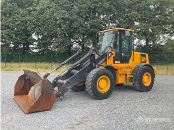 Cargadora de ruedas JCB