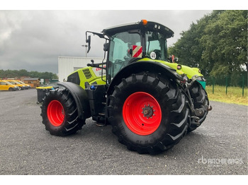 Tractor CLAAS Axion 810