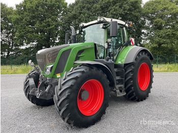 Tractor FENDT 824 Vario