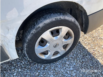 Furgoneta 2011 Nissan Primastar Cargo Van: foto 4