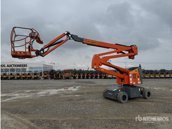 Plataforma articulada HAULOTTE
