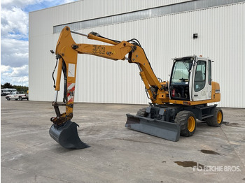 Excavadora de ruedas LIEBHERR A 311