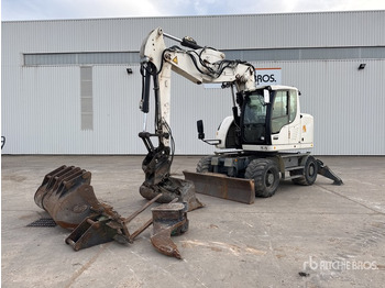 Excavadora de ruedas LIEBHERR A 914