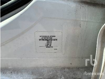 Coche CITROEN C4: foto 5