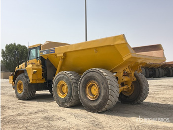 Dúmper articulado 2011 Komatsu HM400-2: foto 3