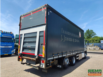 Camión lona DAF CF 400 FAN 6x2/4 SpaceCab Euro6A - Schuifzeilenbak 7.7m + Laadklep 2000kg - HH Vloer - AanhangerKoppeling: foto 4