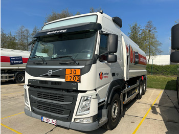 Camión cisterna VOLVO FM