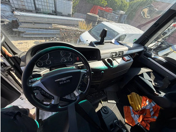 Cabeza tractora MAN TGX 18.440 XXL NO Gearbox & NO Engine, complete brief: foto 5