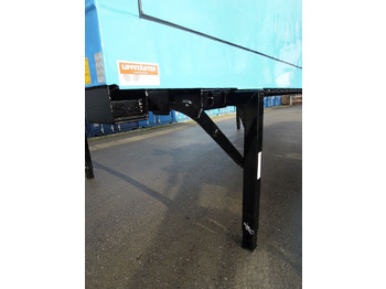 Caja cerrada Krone BDF-System, 7.450 mm lang, LACK NEU: foto 3
