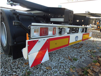 Arrendamiento de Krone BDF-System, UPS-Version, NEUFAHRZEUG ohne Zulassung. Krone BDF-System, UPS-Version, NEUFAHRZEUG ohne Zulassung.: foto 3 Arrendamiento de Krone BDF-System, UPS-Version, NEUFAHRZEUG ohne Zulassung. Krone BDF-System, UPS-Version, NEUFAHRZEUG ohne Zulassung.: foto 3