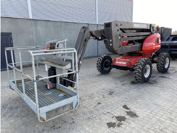 Plataforma articulada MANITOU