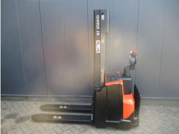 Apilador BT SWE 100: foto 3 Apilador BT SWE 100: foto 3