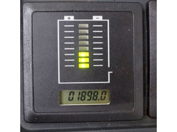 Apilador Jungheinrich EJC110: foto 4 Apilador Jungheinrich EJC110: foto 4