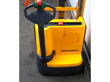 Apilador Jungheinrich EJC112: foto 3 Apilador Jungheinrich EJC112: foto 3