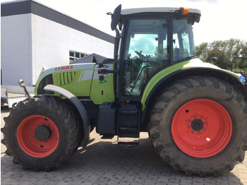 Tractor CLAAS Arion 630