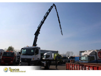 Camión grúa MERCEDES-BENZ Arocs