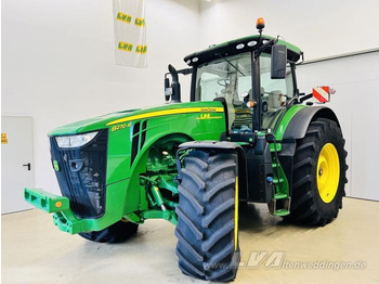 Tractor JOHN DEERE 8R Series