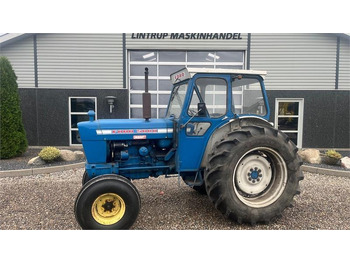 Tractor FORD