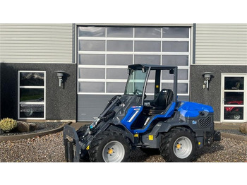 Cargadora articulada