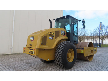 Arrendamiento de  Caterpillar CS66B Caterpillar CS66B: foto 2