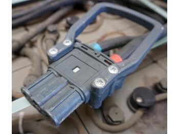 Acumulador para Equipo de manutención AIM 48 Volt 6 PzS 840 Ah: foto 4