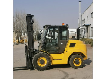 Arrendamiento de QINGDAO PROMISING 3T 4WD Rough Terrain Forklift CPCD30 QINGDAO PROMISING 3T 4WD Rough Terrain Forklift CPCD30: foto 5