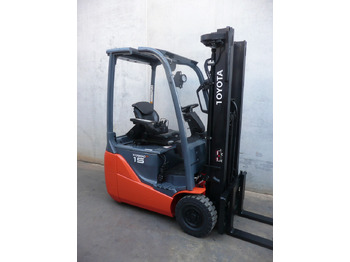 Carretilla elevadora eléctrica TOYOTA