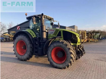 Tractor CLAAS Axion 930