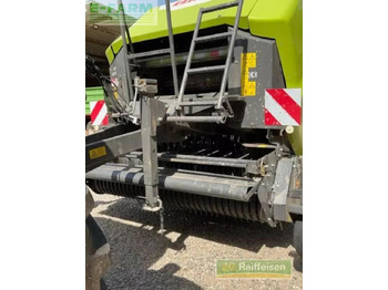 Empacadora de pacas cuadradas CLAAS rollant 520 rc: foto 2 Empacadora de pacas cuadradas CLAAS rollant 520 rc: foto 2