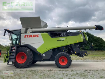 Cosechadora de granos CLAAS